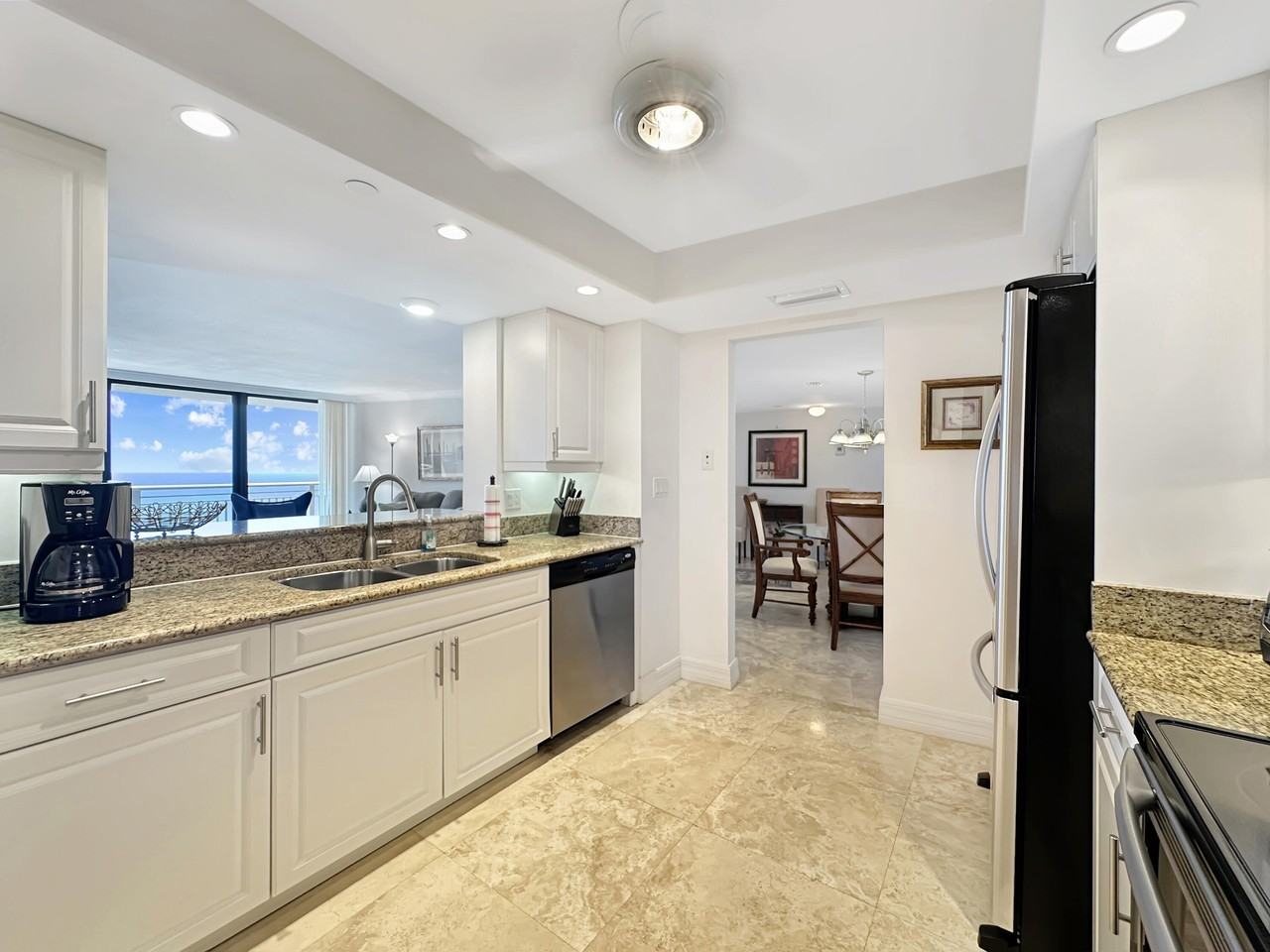 3000 N Ocean Dr #40E - Photo 6 of 50