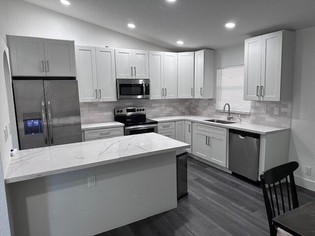 1616 Nw 5th St - Photo 5 of 15