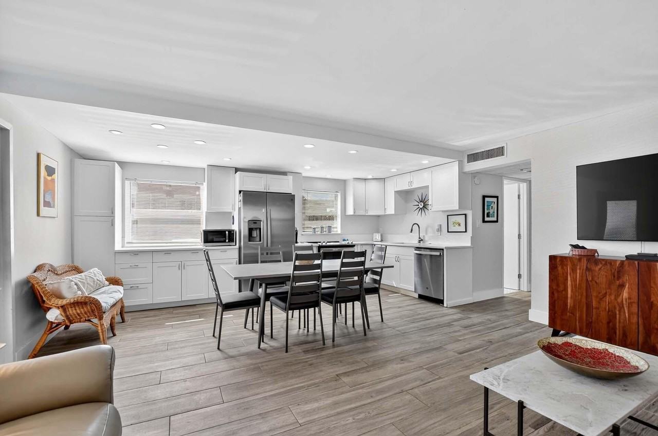 360 Flanders G #H - Photo 6 of 50