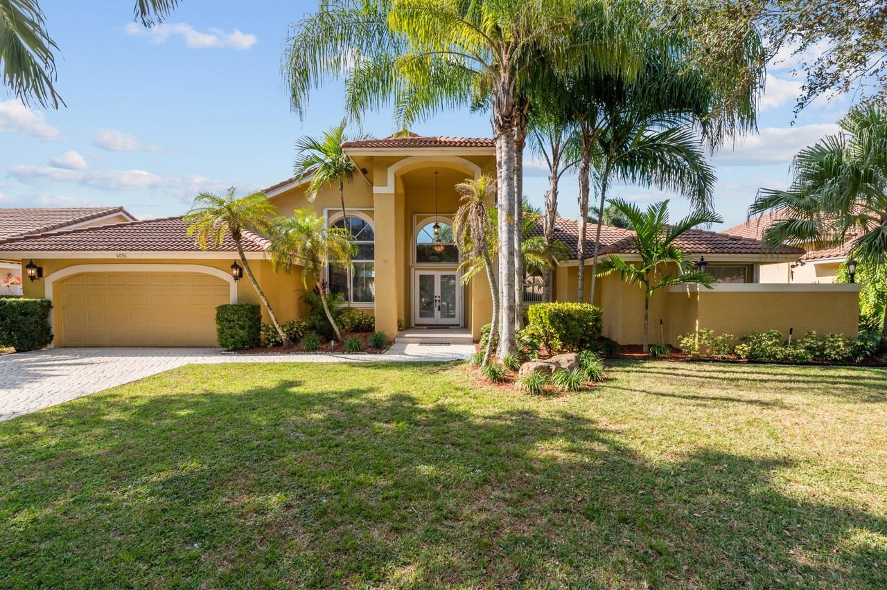 6051 Nw 60th Ave - Photo 2 of 34