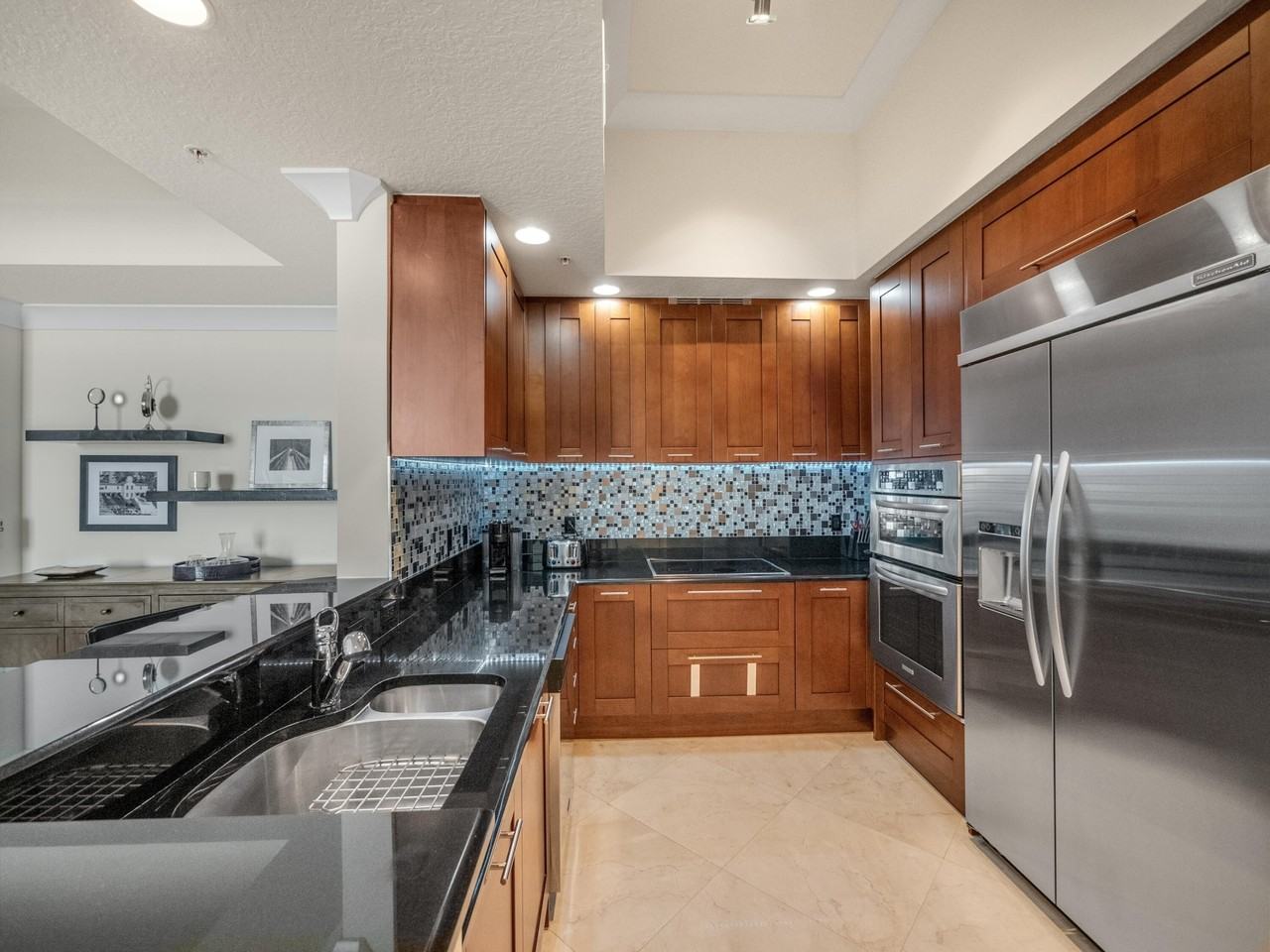 701 S Olive Ave #2117 - Photo 4 of 25