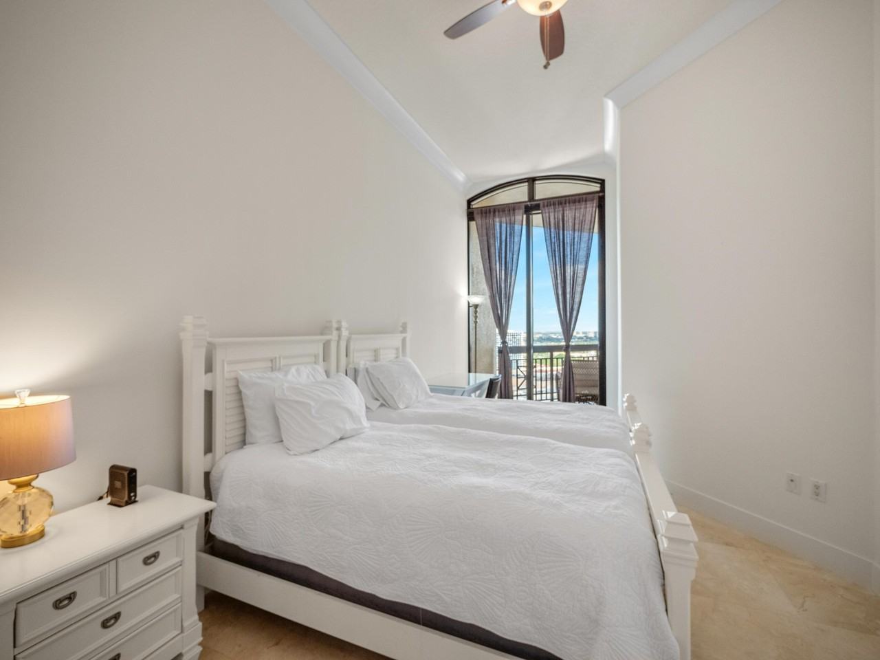 701 S Olive Ave #2117 - Photo 7 of 25