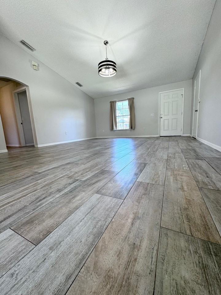 1006 Fairplay Ave Nw - Photo 6 of 22