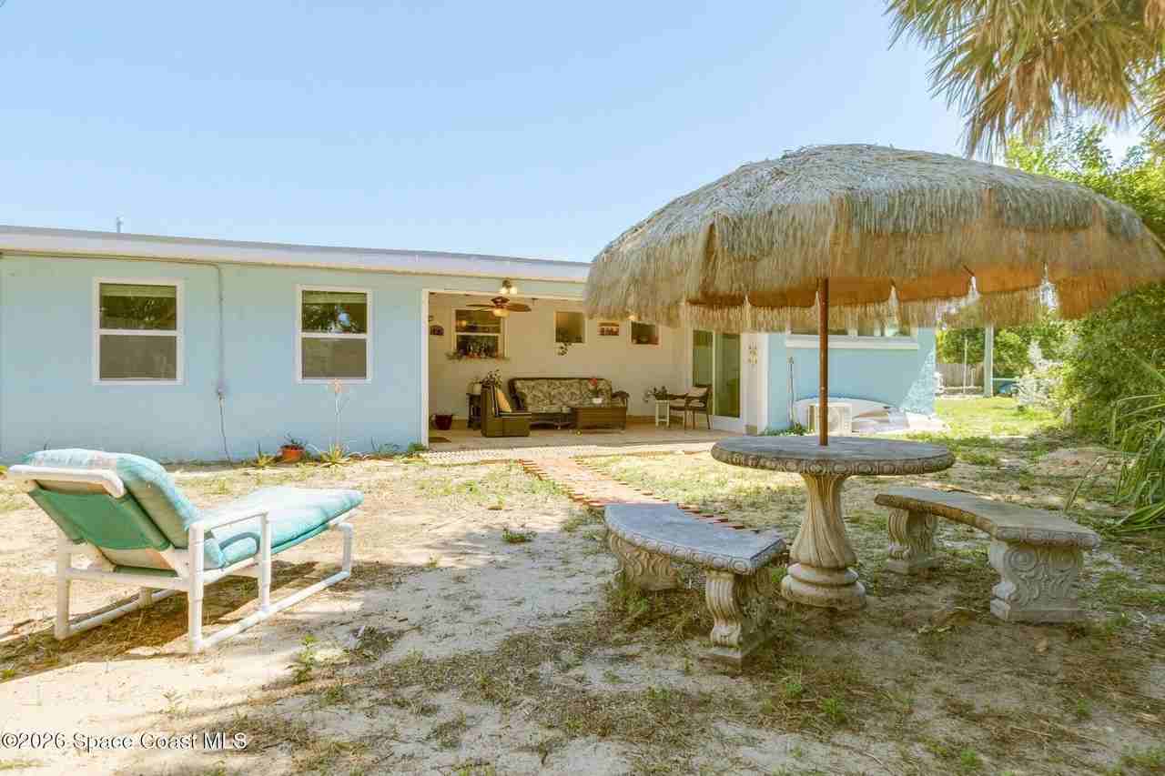 101 E Dover St - Photo 6 of 40