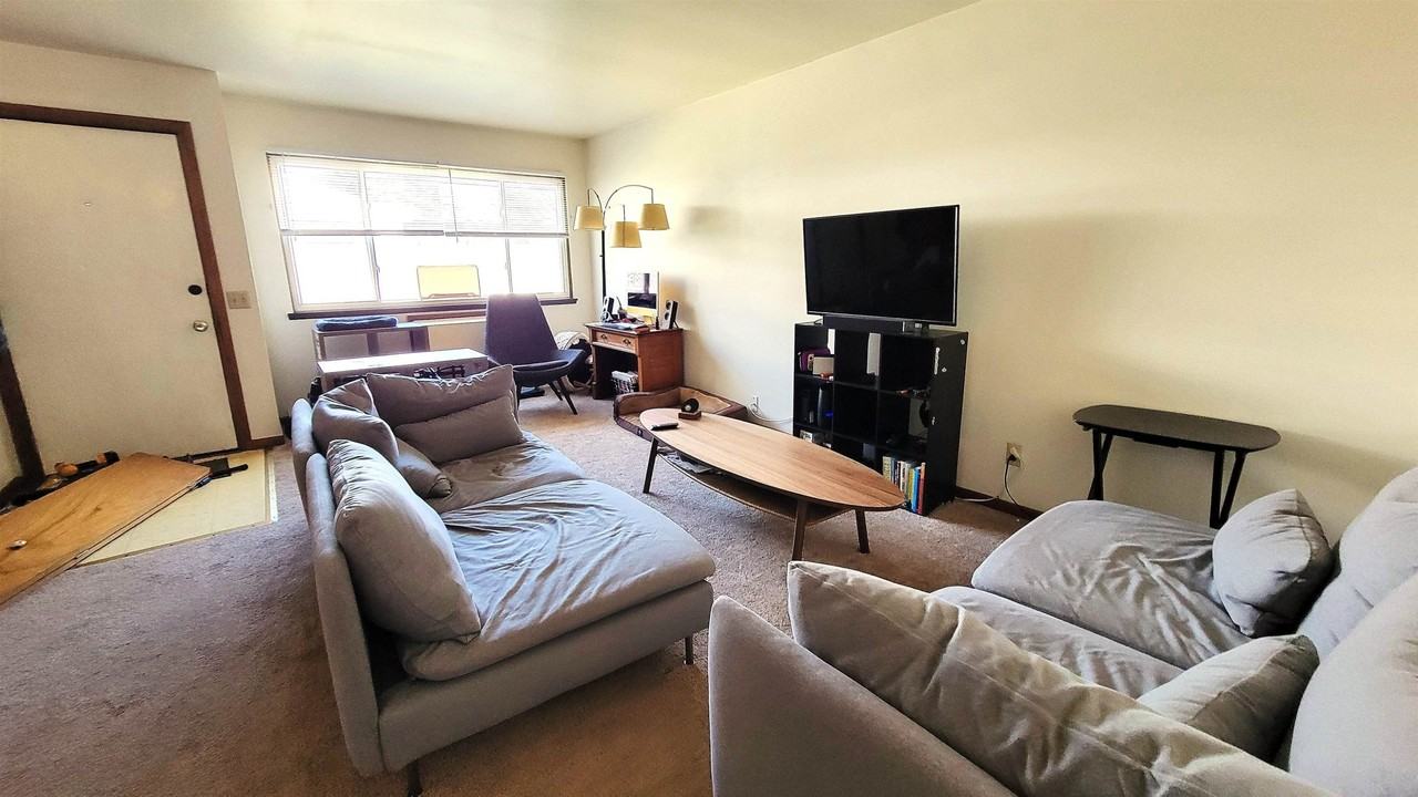 4015 Claire St - Photo 4 of 24