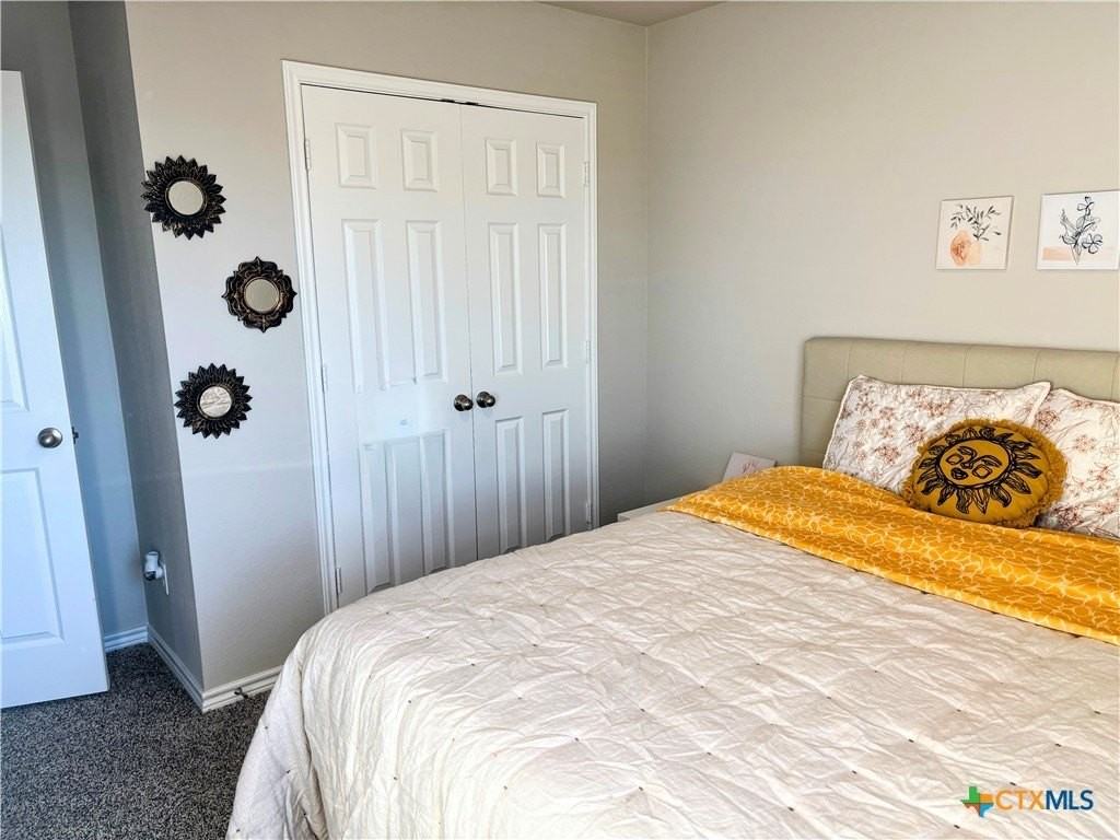 305 Bobby Lou Ln - Photo 4 of 15