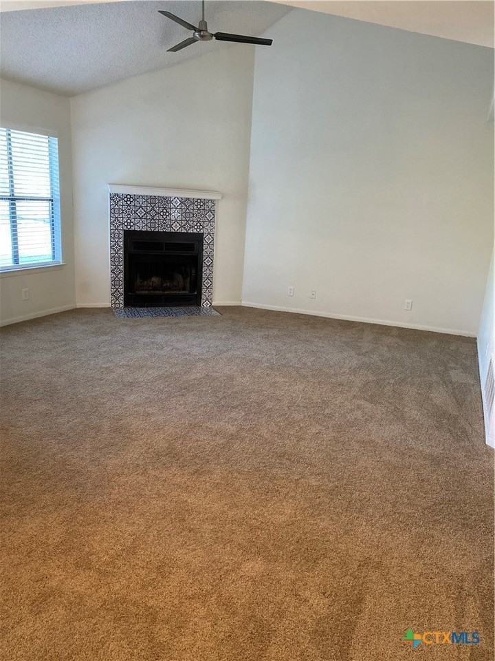 1316 Opal Rd #A - Photo 6 of 28