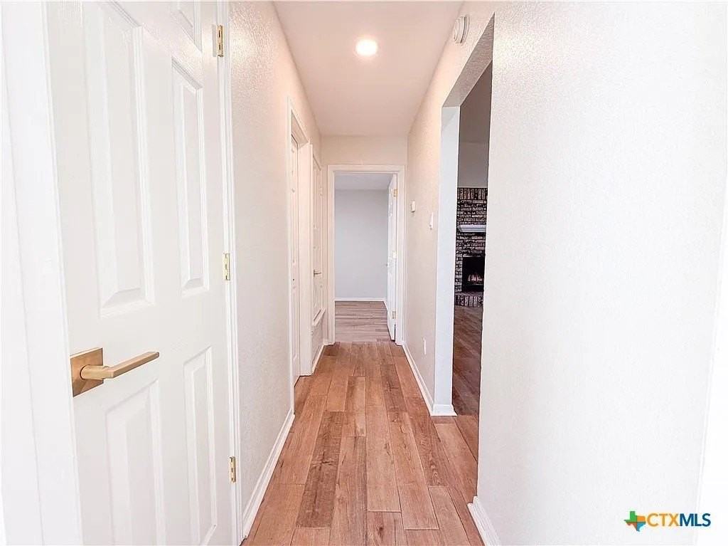 5414 Williams Dr - Photo 6 of 14