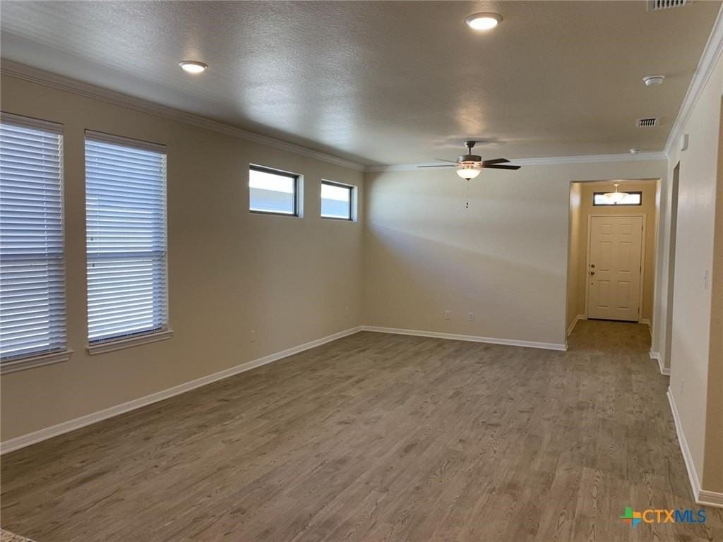 612 Ripplewood Dr - Photo 3 of 11