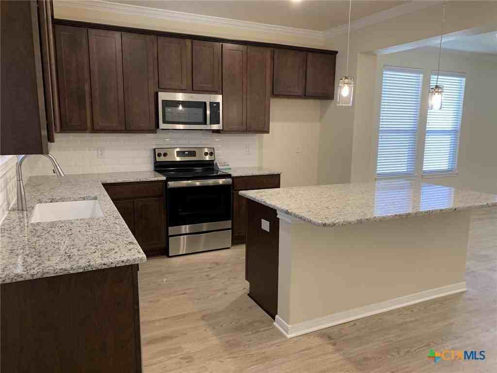 612 Ripplewood Dr - Photo 6 of 11