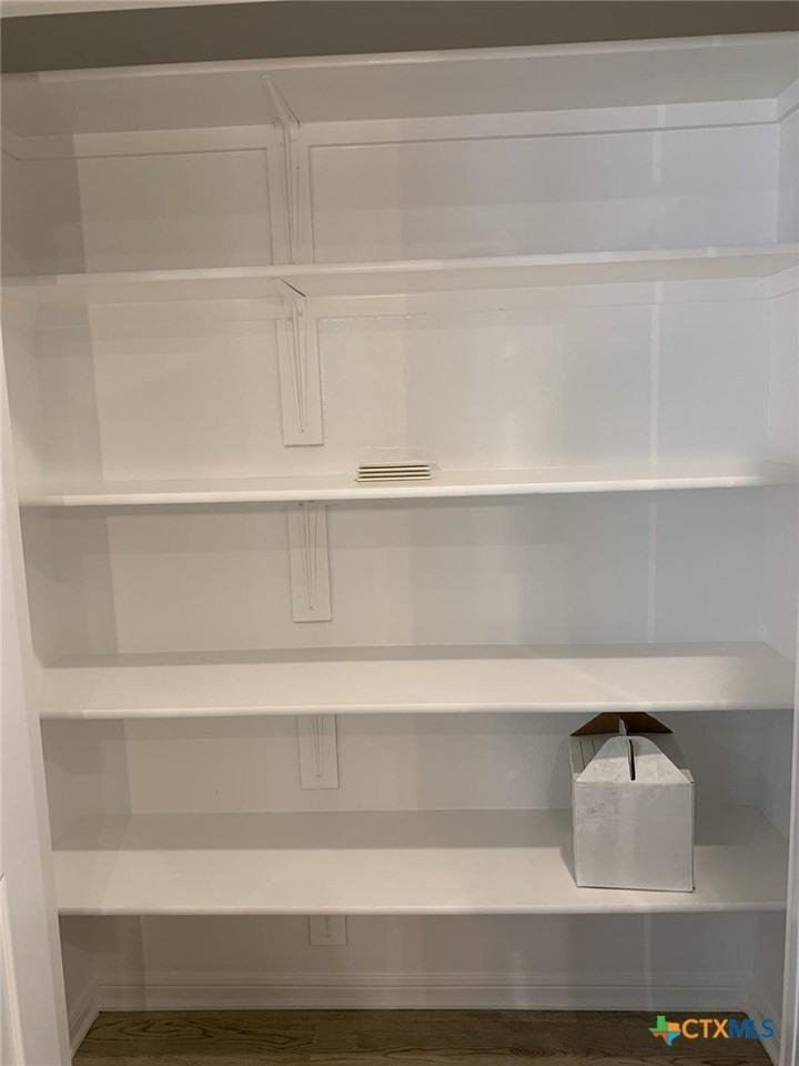 612 Ripplewood Dr - Photo 7 of 11