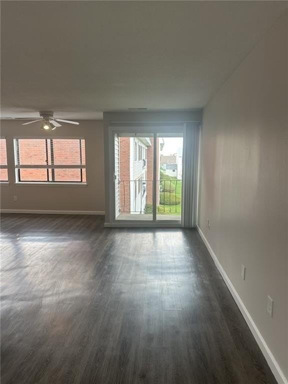 3 Admiralty Dr #B5 - Photo 5 of 19