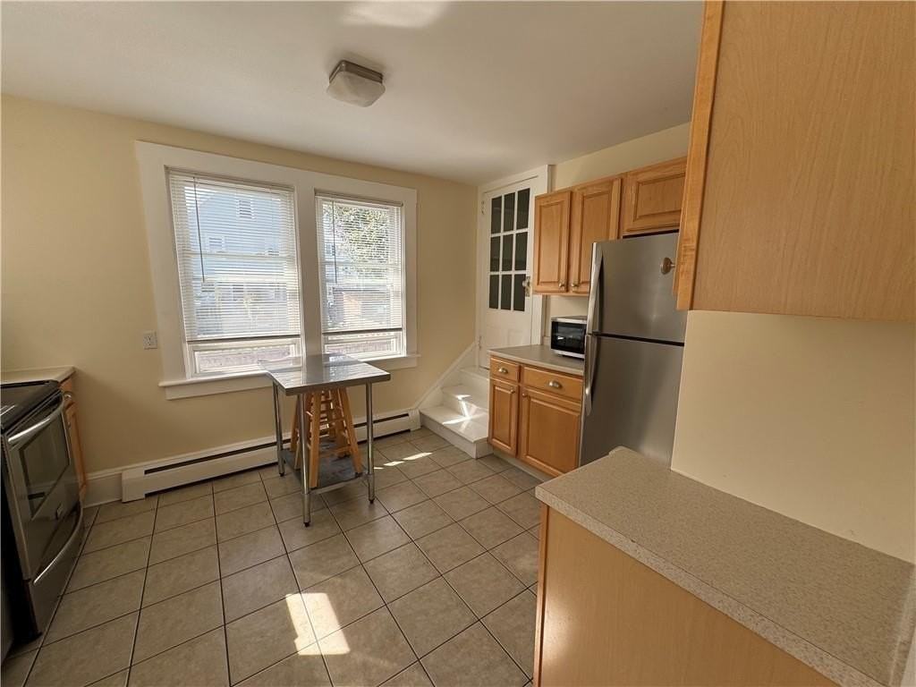 49 Connection St - Photo 5 of 34