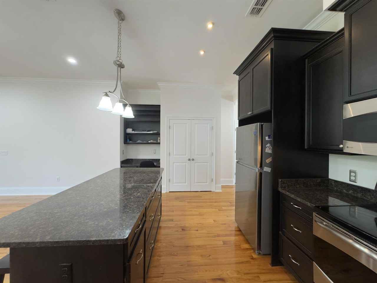 2604 Ulysses Rd - Photo 3 of 26