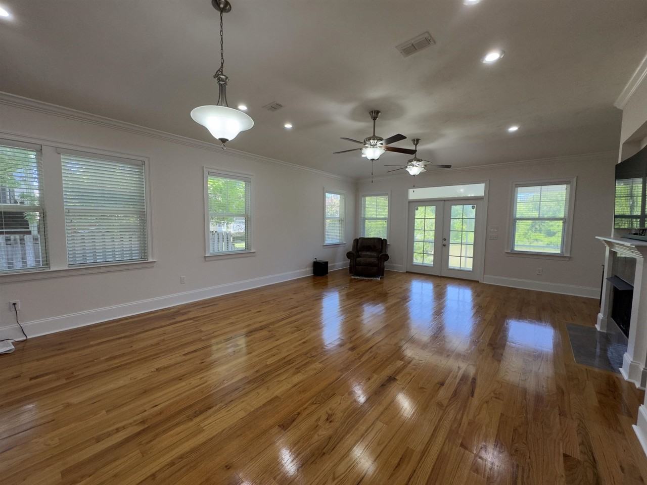 2604 Ulysses Rd - Photo 5 of 26