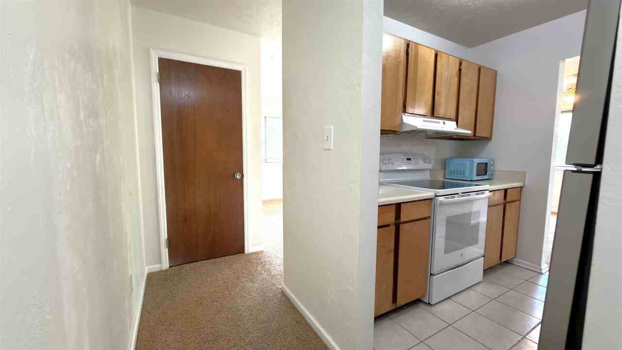 1315 Airport Dr #B02 - Photo 6 of 22