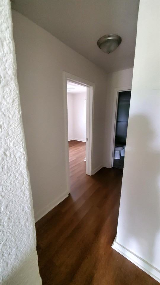 543 Dr Carolyn Ryals Way - Photo 2 of 12