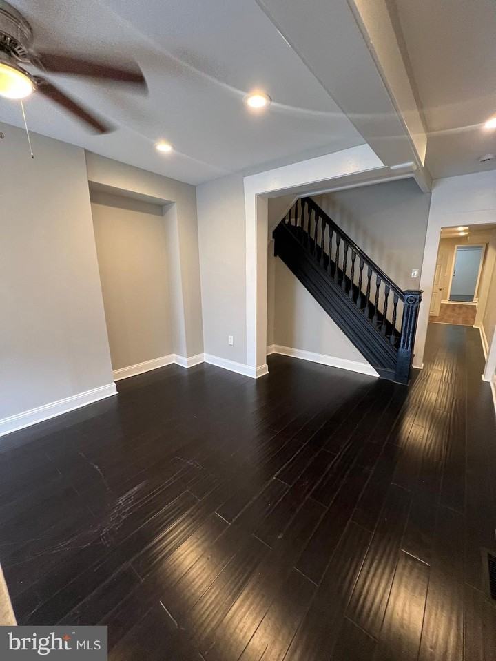 1812 Rutland Ave - Photo 4 of 23