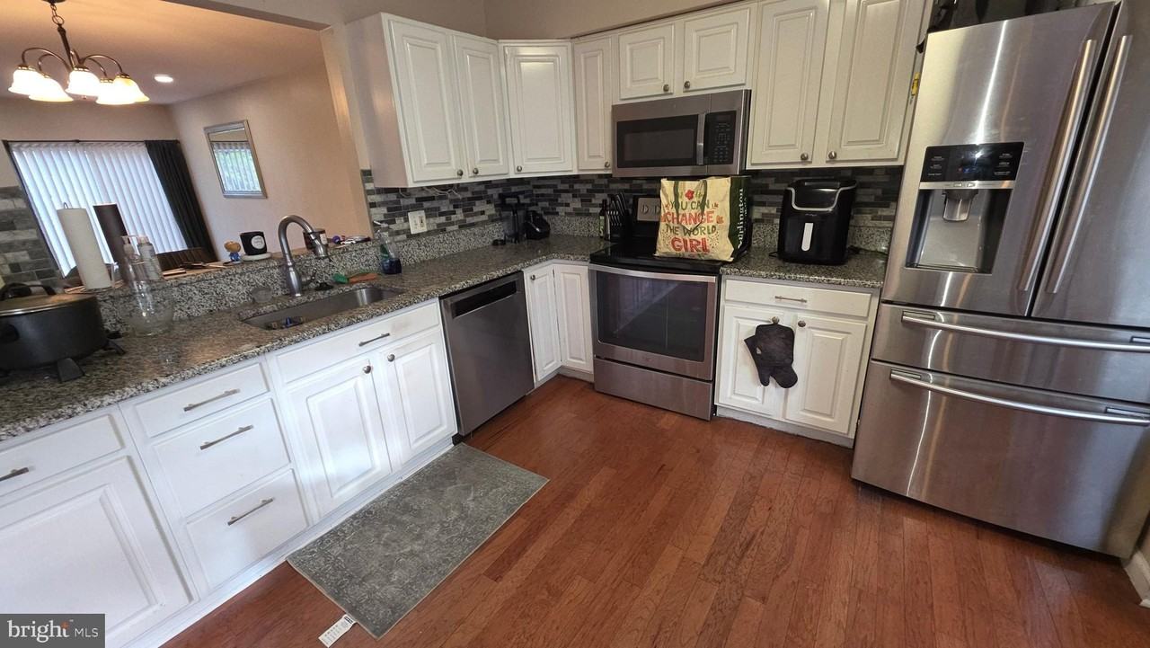 4 Steeplejack Ct - Photo 4 of 33