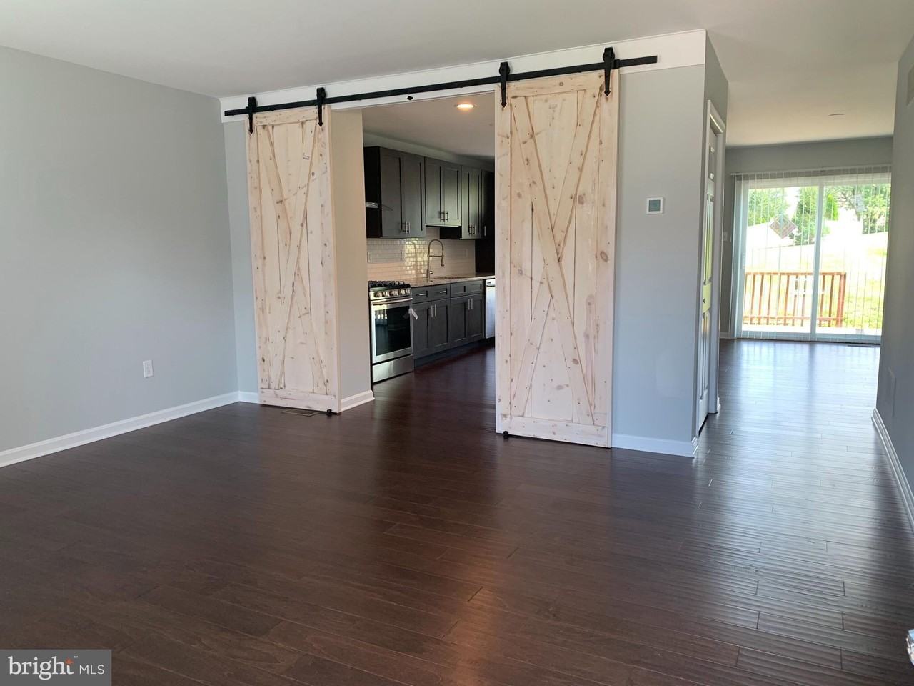 25 Open Gate Ct - Photo 3 of 31