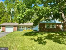 4015 William Ln - Photo 1 of 1