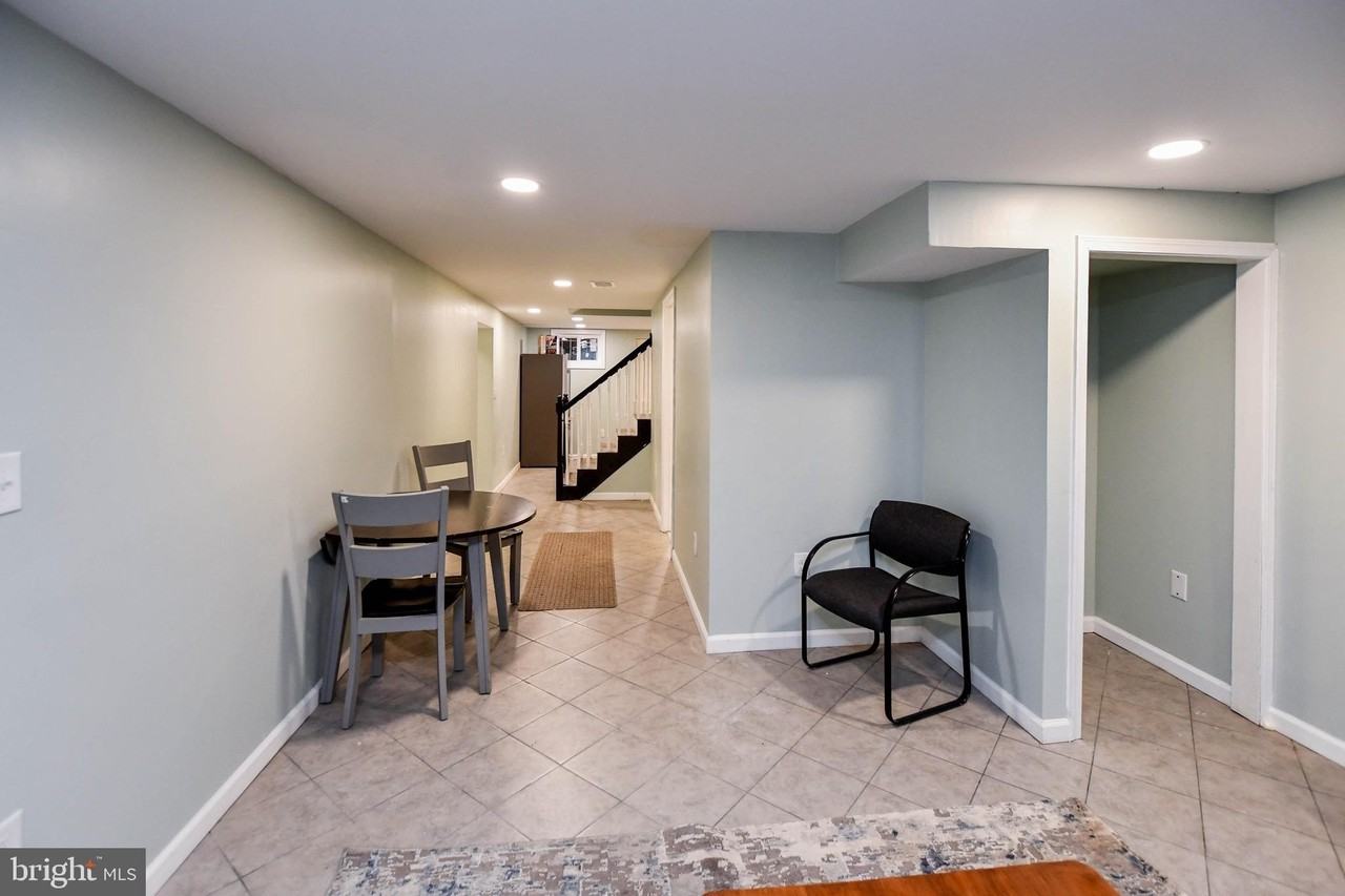 3802 Cedar Dr - Photo 5 of 50