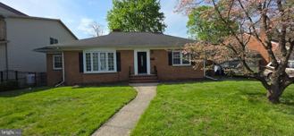 1319 The Ter - Photo 1 of 1