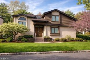 537 Sayre Dr - Photo 1 of 1