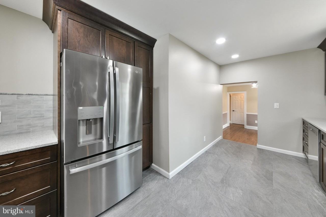 6166 Mechanicsville Rd - Photo 3 of 24