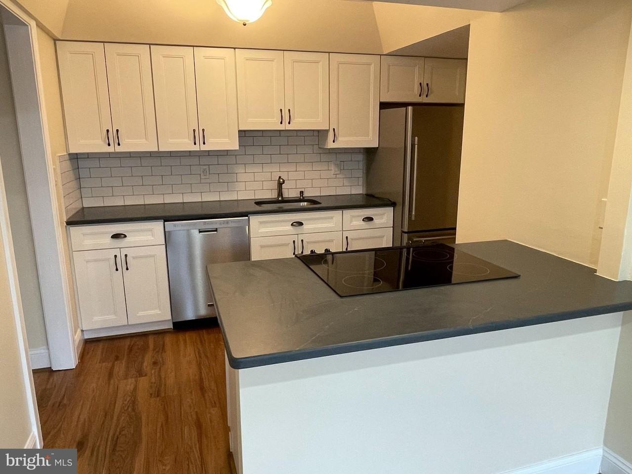 121 E Chelsea Cir - Photo 6 of 31