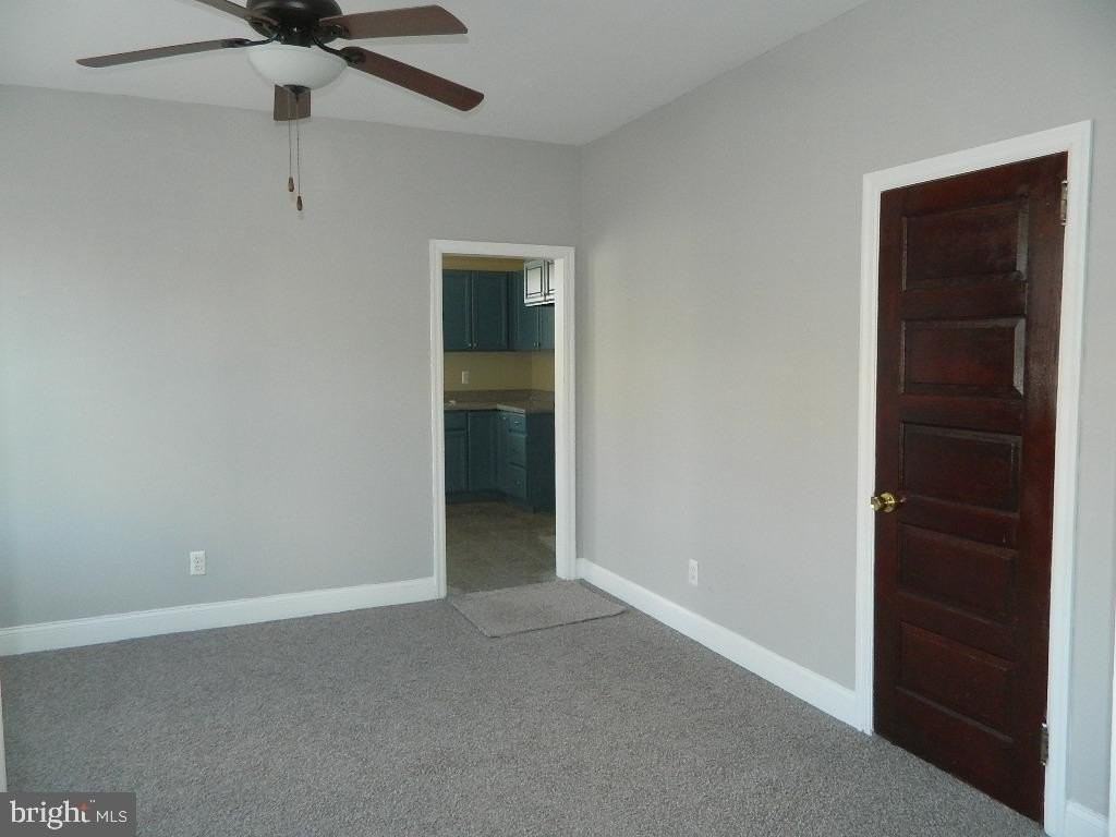 4501 Princeton Ave - Photo 5 of 26