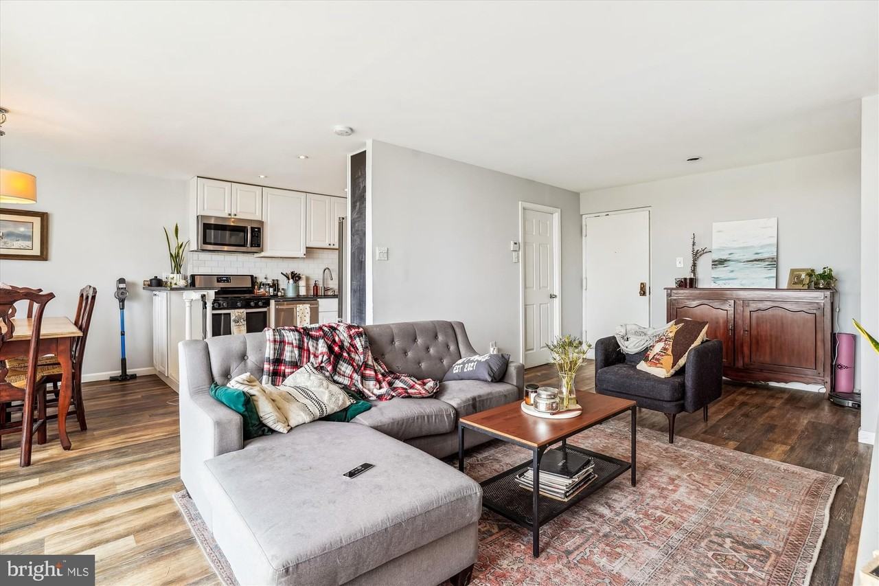 1510 12th St N #703 - Photo 4 of 45