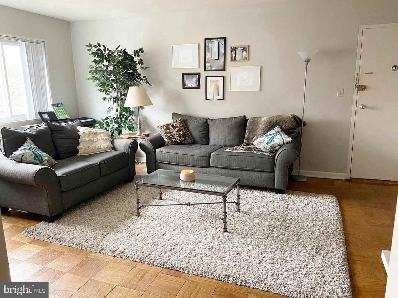 1601 19th St N #304 - Photo 3 of 10