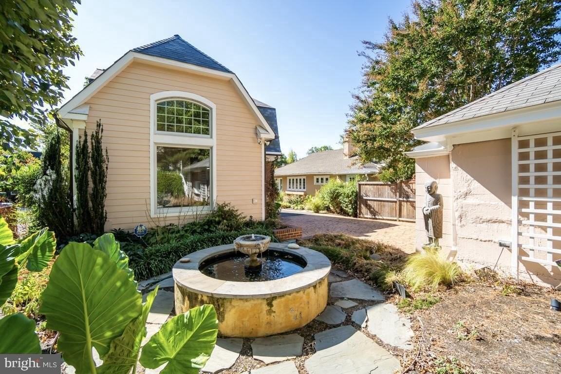 629 20th St S - Photo 6 of 38