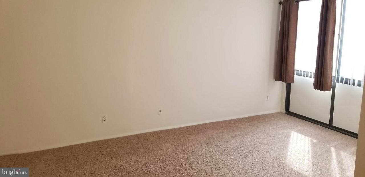 491 N Armistead St #101 - Photo 6 of 14