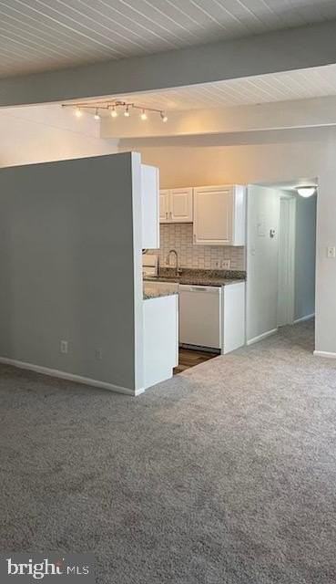 4319 Americana Dr #204 - Photo 4 of 12