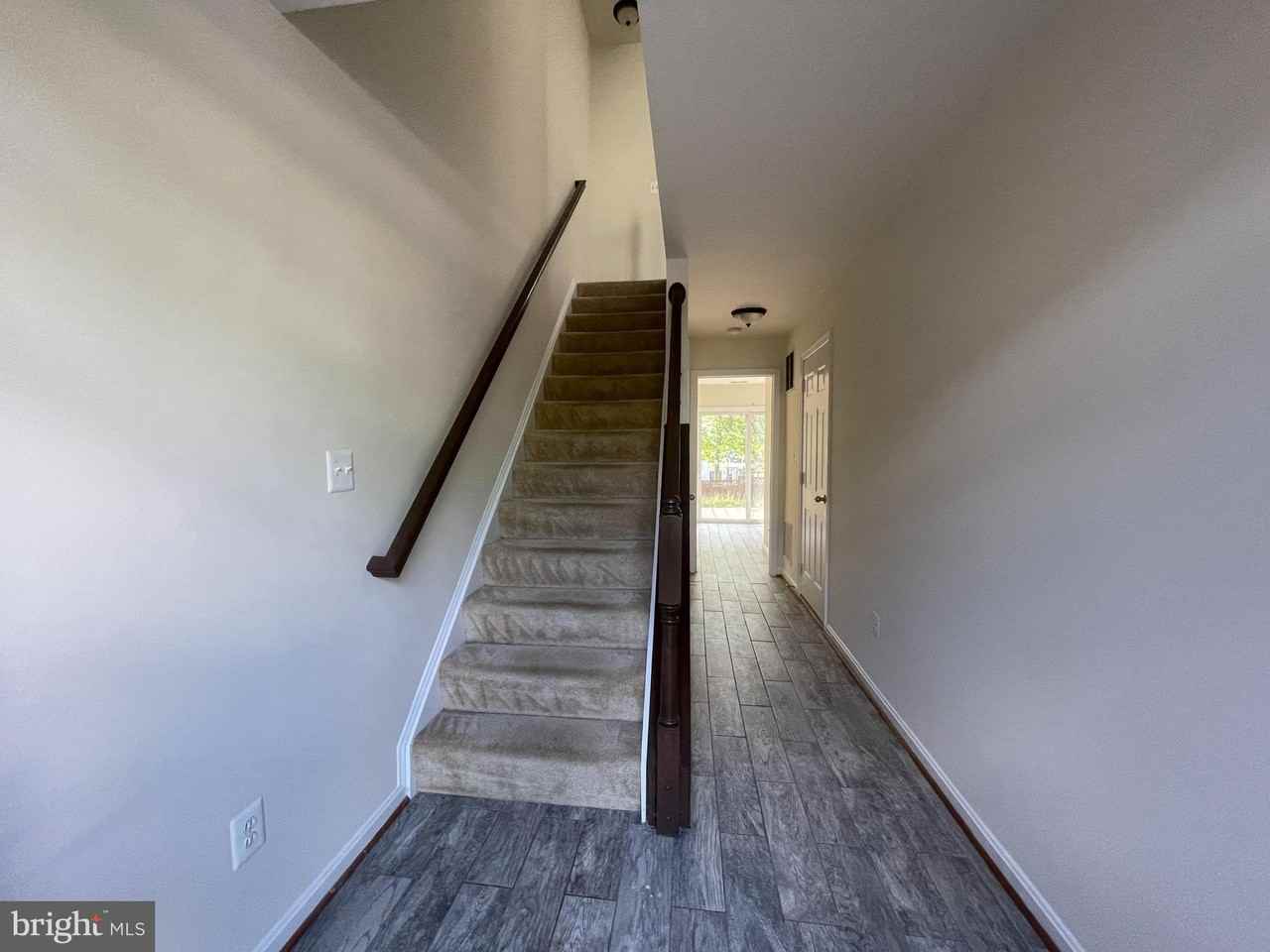 24673 Nettle Mill Sq - Photo 5 of 50