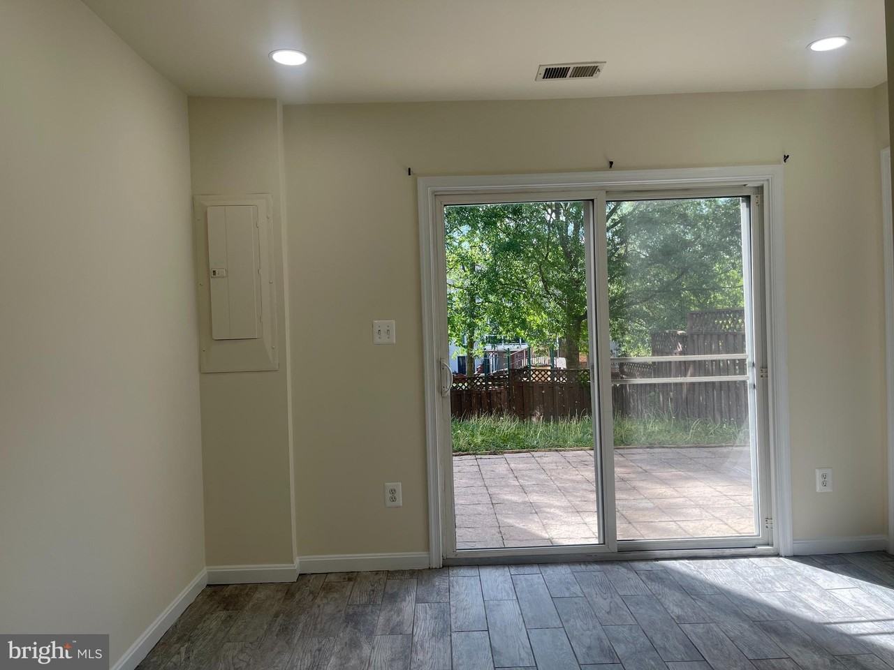 24673 Nettle Mill Sq - Photo 6 of 50