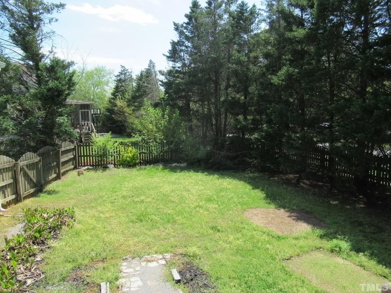 324 Springside Dr - Photo 5 of 14