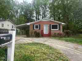 featured image of 1718 Lamb Ave