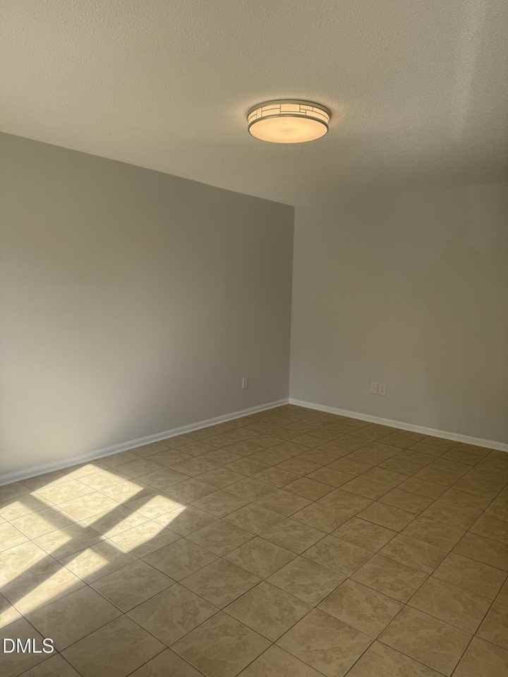 333 Jones Franklin Rd #B - Photo 5 of 10