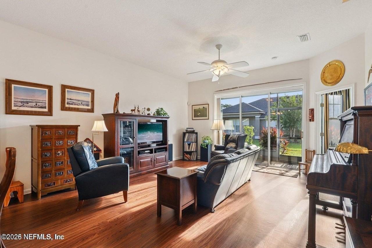 1900 Copper Stone Dr #C - Photo 4 of 17