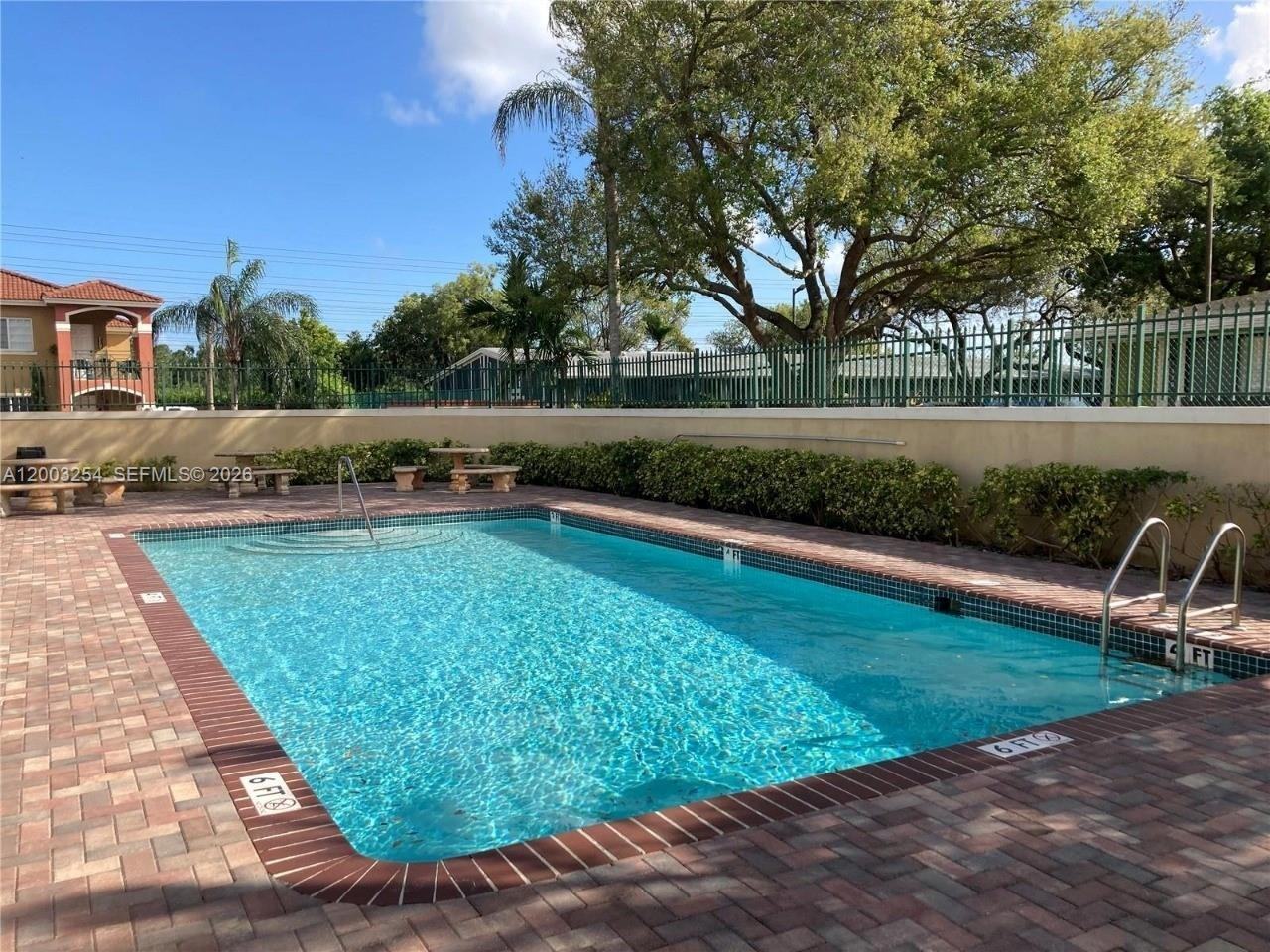 15490 Sw 134th Pl - Photo 2 of 8