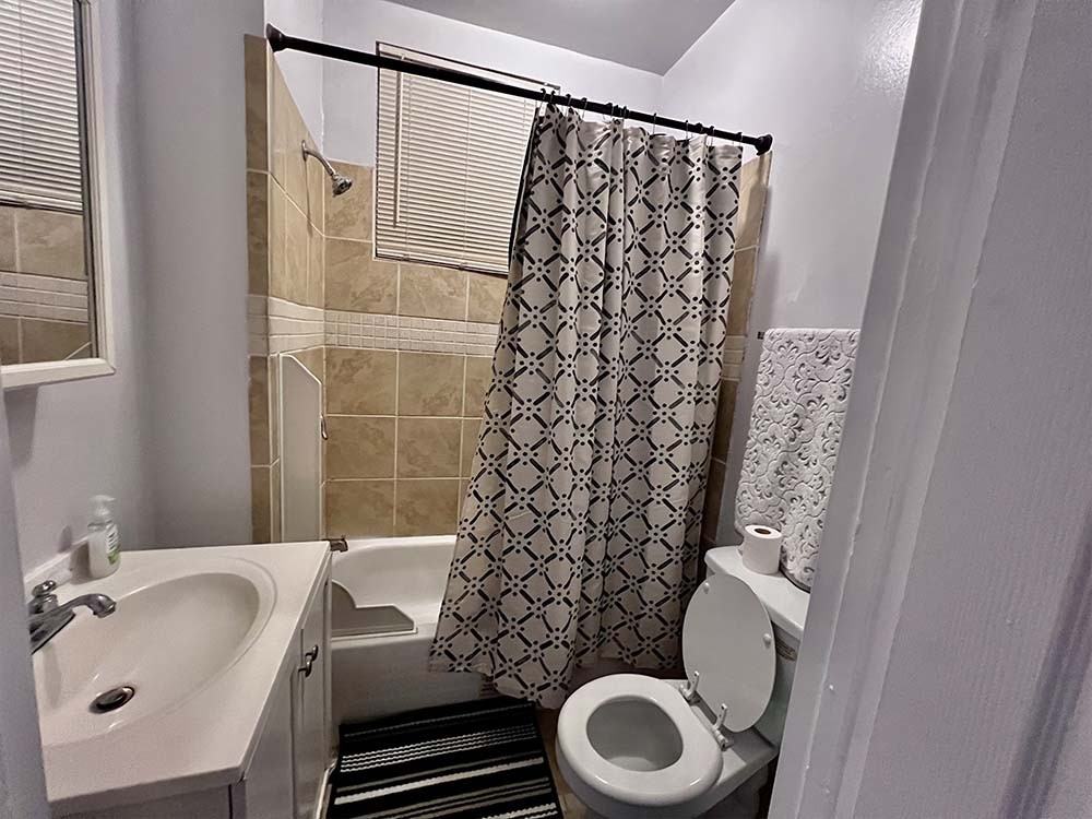 2714 Maryland Avenue - 201Maryland 2 #201 - Photo 3 of 7