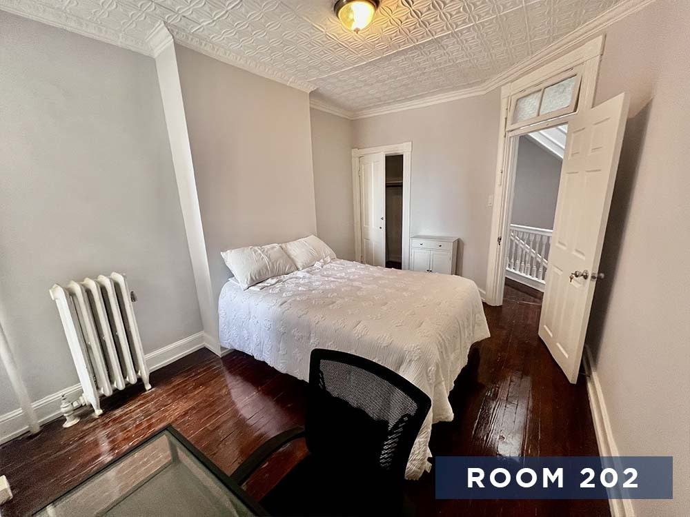 2714 Maryland Avenue - 202Maryland 2 #202 - Photo 2 of 19