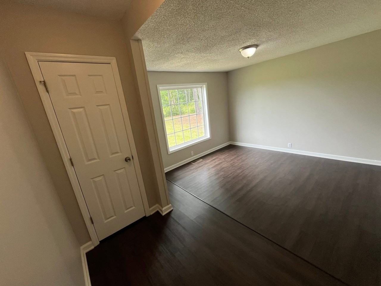 314 Snowden Dr #1 - Photo 5 of 11
