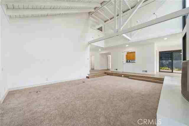606 Calle Del Cerrito - Photo 2 of 8