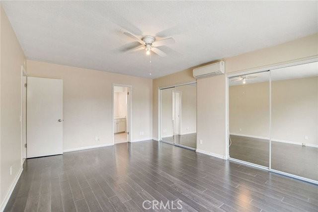 1015 E Walnut Ave - Photo 3 of 8