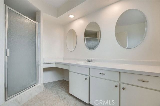 1015 E Walnut Ave - Photo 6 of 8