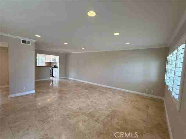 2632 Vista Del Oro - Photo 2 of 8